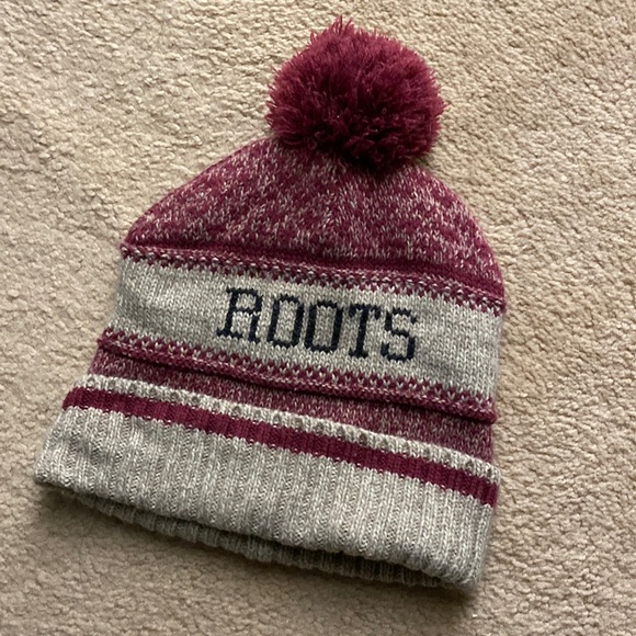 Roots kids cabin toque - Picture 1 of 5